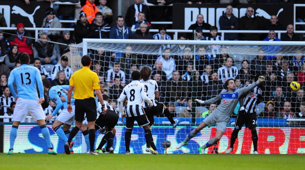 Newcastle - Man City: Tiếp tục bám đuổi  1