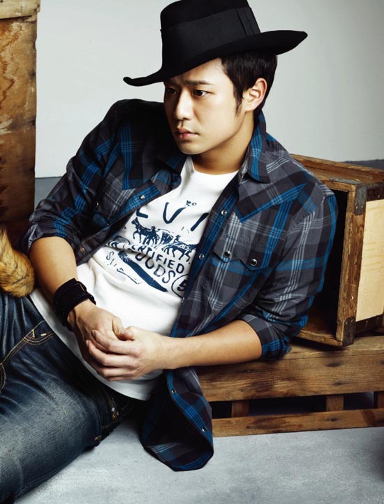 Lộ diện t&igrave;nh địch của "cảnh s&aacute;t" Yoo Chun