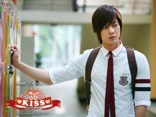 Kim Hyun Joong lại Nhật tiến cùng "Playful Kiss"  4