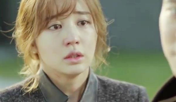 Yoon Eun Hye trở thành con gái kẻ sát nhân 8