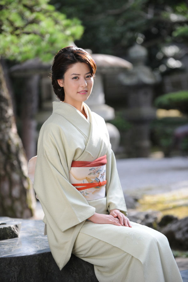 Mỹ nữ Nhật góp vui trong phim hot xứ Hàn 2