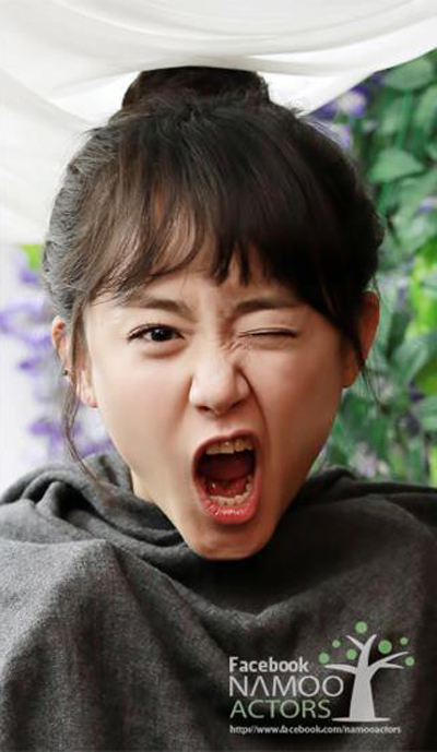 Moon Geun Young nháy mắt yêu-chết-đi-được 1