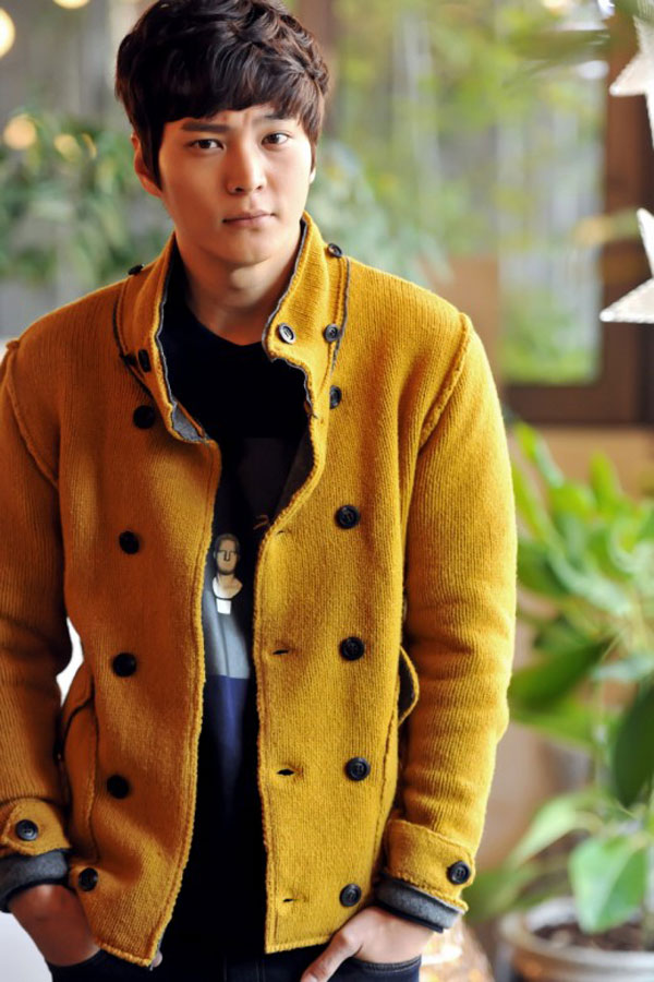 Joo Won tập trung tăm tia người đẹp 4