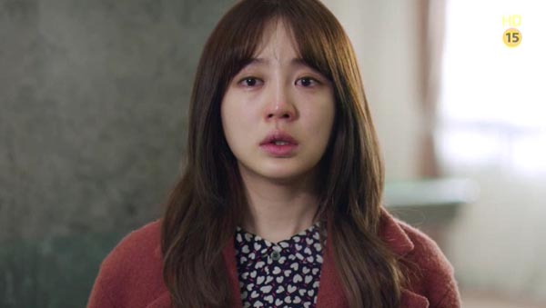 Nhận lại mẹ ruột, Yoon Eun Hye khóc nức nở 6