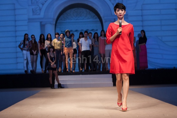 nghia-truoc-hinh-anh-tong-duyet-cua-dep-fashion-runway-2