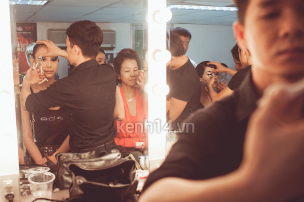 dot-nhap-hau-truong-dep-fashion-runway-2 dot-nhap-hau-truong-dep-fashion-runway-2