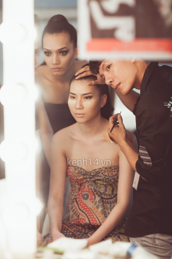 dot-nhap-hau-truong-dep-fashion-runway-2 dot-nhap-hau-truong-dep-fashion-runway-2