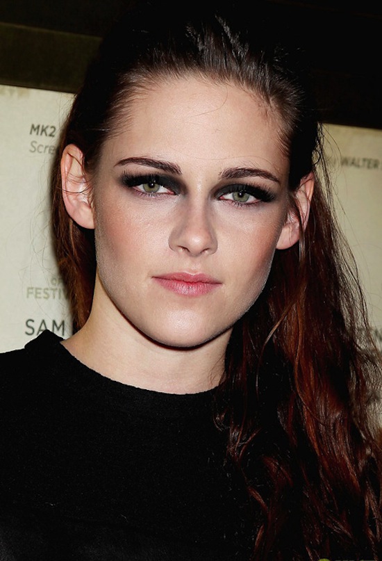 Học nhấn mắt đậm ấn tượng như Kristen Stewart 10