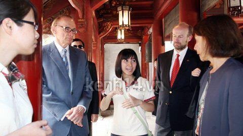 nghe-co-ban-de-thuong-ke-ve-cong-viec-travelmate