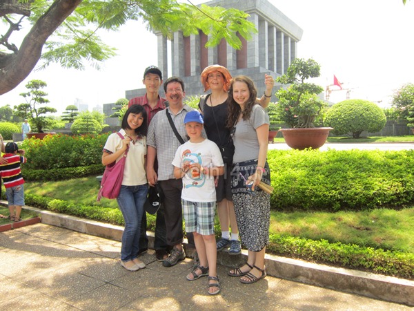 nghe-co-ban-de-thuong-ke-ve-cong-viec-travelmate