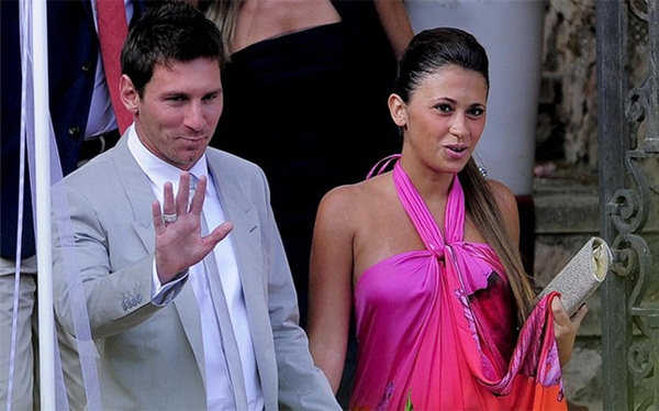 Bố mẹ Messi sang Tây Ban Nha "thăm" cháu trai