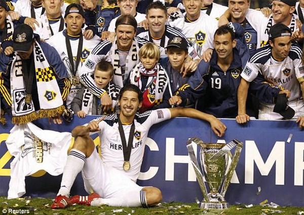 &ldquo;End it like Beckham&rdquo;: Nh&igrave;n lại c&acirc;u chuyện t&igrave;nh Beckham &ndash; LA Galaxy 9