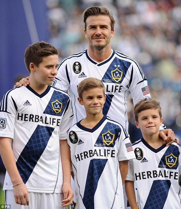 &ldquo;End it like Beckham&rdquo;: Nh&igrave;n lại c&acirc;u chuyện t&igrave;nh Beckham &ndash; LA Galaxy 21