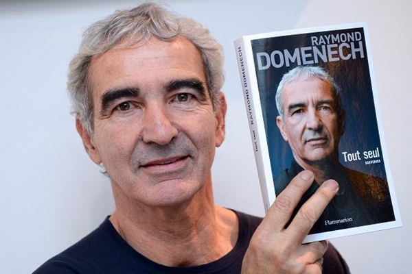 Cựu HLV đội tuyển Ph&aacute;p viết s&aacute;ch kể xấu học tr&ograve; cũ 1