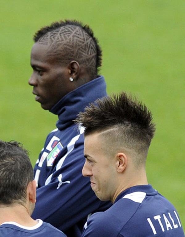 Balotelli và El Shaarawy đọ tóc chất 2