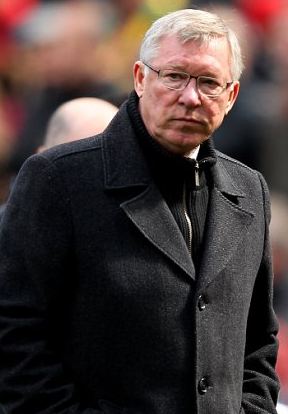 sir-alex-ferguson-cam-hoc-tro-di-xe-xin