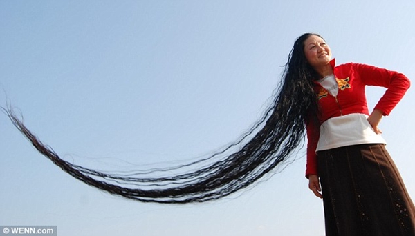 Ngỡ ngàng những mái tóc kỳ dị nhất Việt Nam