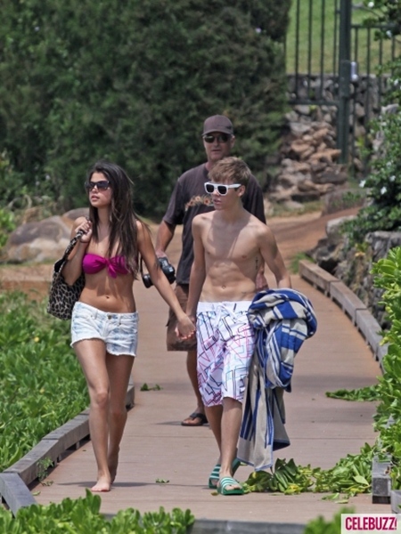 Chọn quần đi biển xì-kul như Justin Bieber