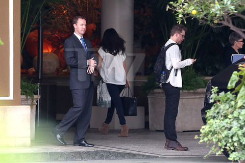 Justin và Selena bất ngờ xuất hiện ở cùng một khách sạn 5