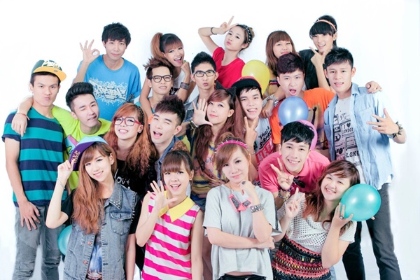 st319-sap-co-show-kpop-cover-cuc-chat-tai-hn