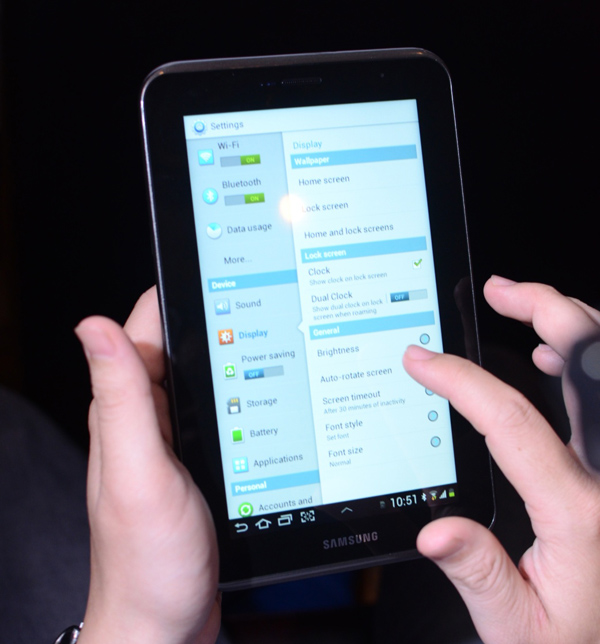 samsung-chinh-thuc-gioi-thieu-galaxy-tab-2-70-tai-viet-nam samsung-chinh-thuc-gioi-thieu-galaxy-tab-2-70-tai-viet-nam