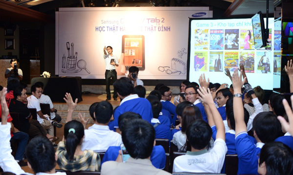 samsung-chinh-thuc-gioi-thieu-galaxy-tab-2-70-tai-viet-nam samsung-chinh-thuc-gioi-thieu-galaxy-tab-2-70-tai-viet-nam