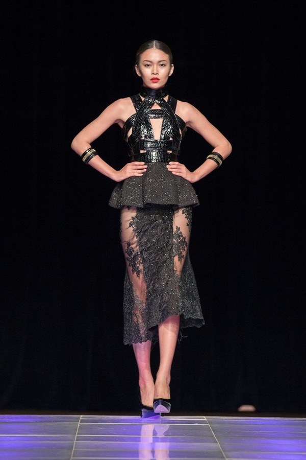 Tuyết Lan làm vedette trong show của Lý Quí Khánh tại New York Fashion Week 2015 31