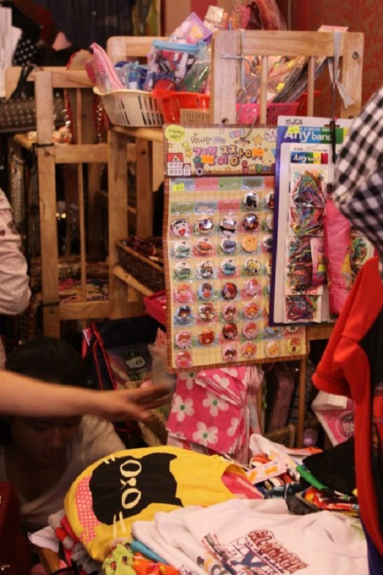 shopping-cuoi-tuan-cung-trinh-thang-binh