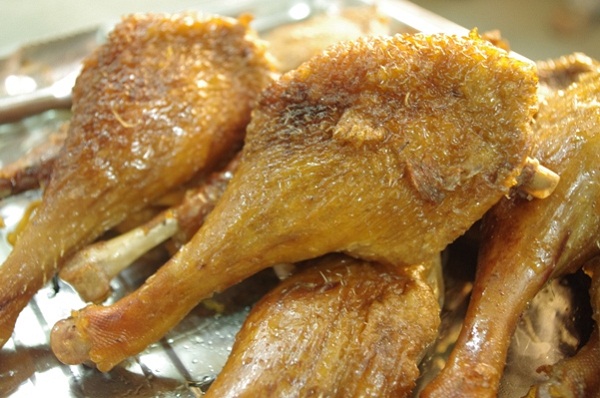 kham-pha-mi-vit-tiem-ngonre-tai-tan-phu