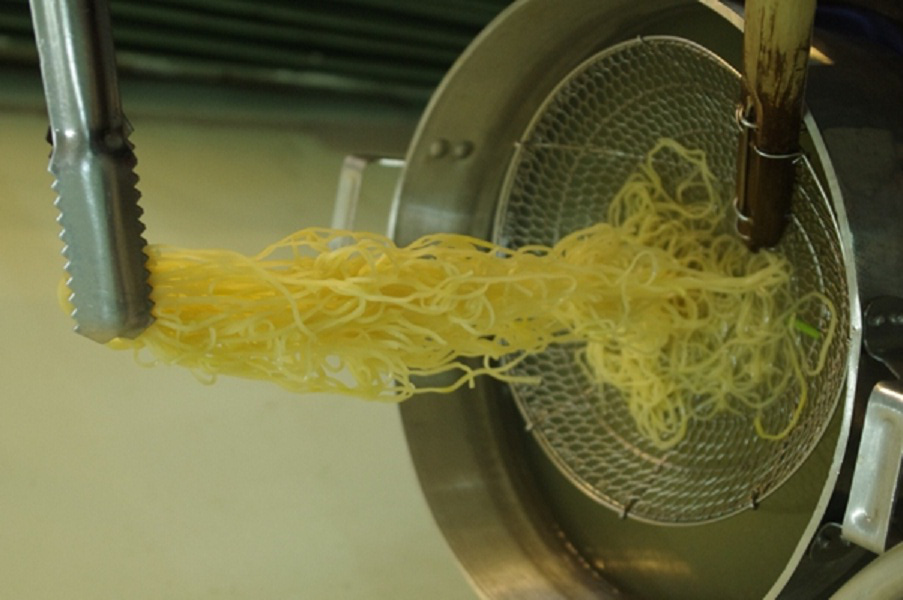 kham-pha-mi-vit-tiem-ngonre-tai-tan-phu