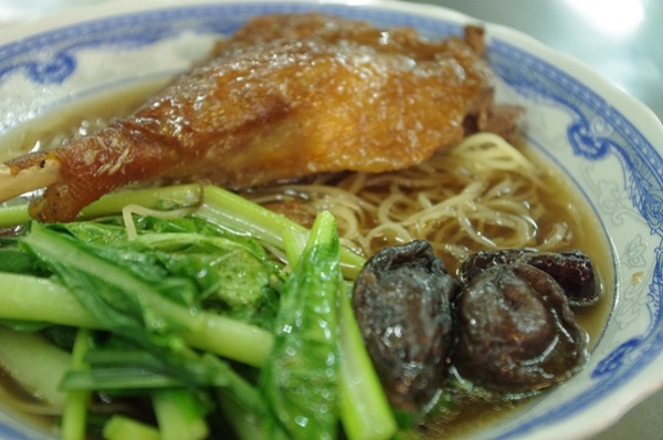 kham-pha-mi-vit-tiem-ngonre-tai-tan-phu