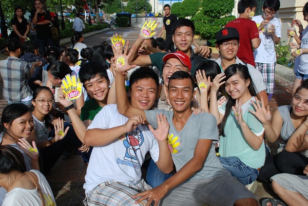 teen-da-nang-va-con-loc-flashmob-cuc-kul