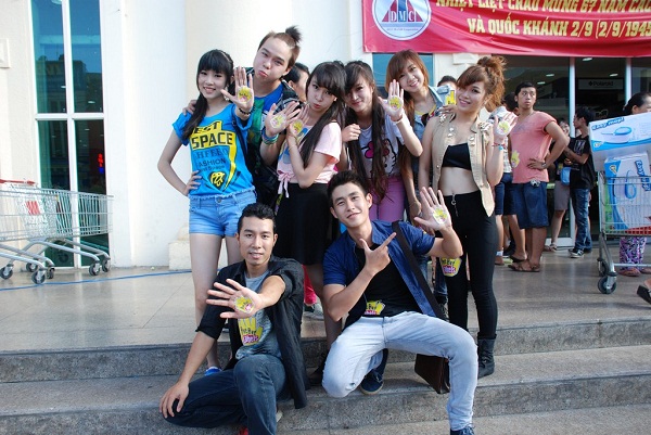 teen-da-nang-va-con-loc-flashmob-cuc-kul