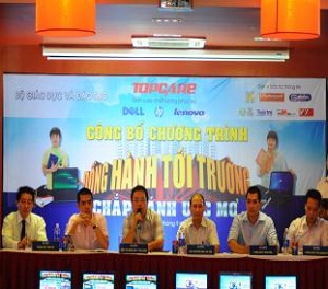 dong-hanh-toi-truong-chap-canh-uoc-mo-2012