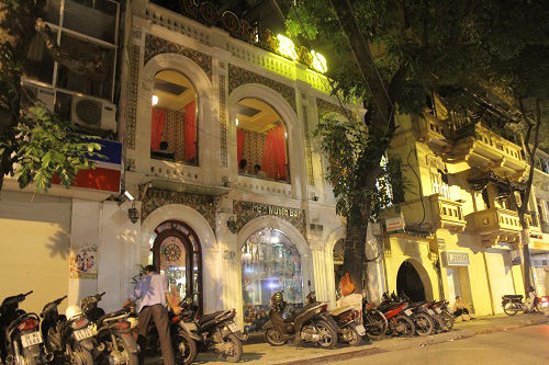 den-cool-vui-thoa-thich-rinh-may-anh-nikon