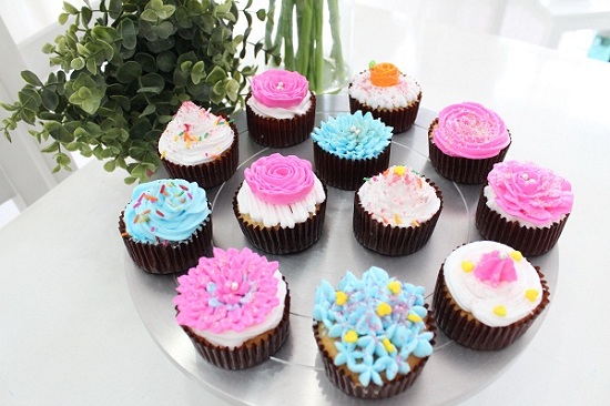 huong-vi-chau-au-tai-eugene-cake-shop