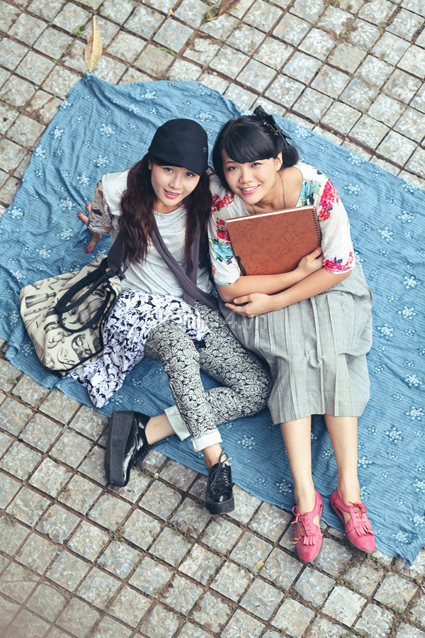 f5-2-co-ban-doc-gia-voi-phong-cach-mua-thu