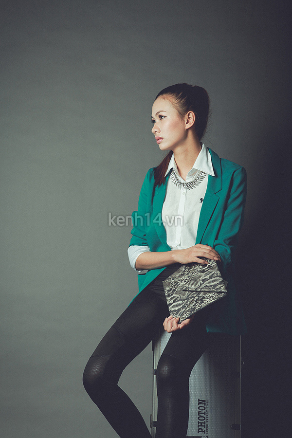 bien-hoa-thoi-thuong-voi-chiec-somi-trang