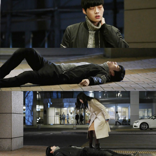 Trai đẹp Ahn Jae Hyun đột ngột ngất xỉu bên vệ đường