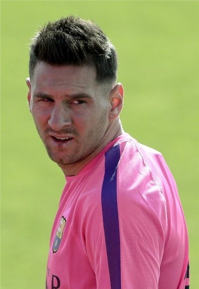 14 kiểu tóc của Messi đẹp nhất trong suốt sự nghiệp sân cỏ
