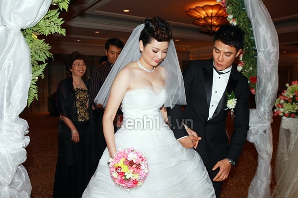 Những cái "nhất" trong đám cưới sao Việt  6