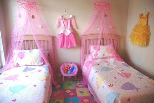 0102607clprincessroom01.jpg