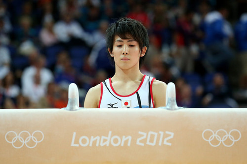 vdv-my-nam-nhat-ban-khien-dan-mang-chao-dao