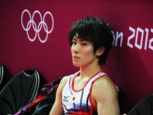 vdv-my-nam-nhat-ban-khien-dan-mang-chao-dao