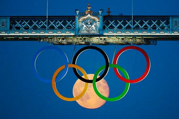 mat-trang-tao-nen-khoanh-khac-nhu-mo-tai-olympic-2012