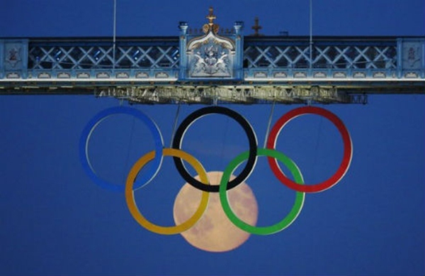 mat-trang-tao-nen-khoanh-khac-nhu-mo-tai-olympic-2012