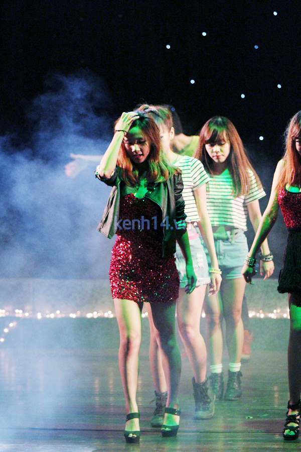 chay-cung-show-kpop-cover-hoanh-trang-tai-ha-noi chay-cung-show-kpop-cover-hoanh-trang-tai-ha-noi