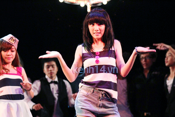 chay-cung-show-kpop-cover-hoanh-trang-tai-ha-noi chay-cung-show-kpop-cover-hoanh-trang-tai-ha-noi