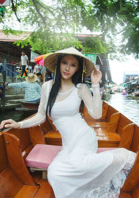 hot-girl-trung-quoc-dep-diu-dang-voi-non-la-viet