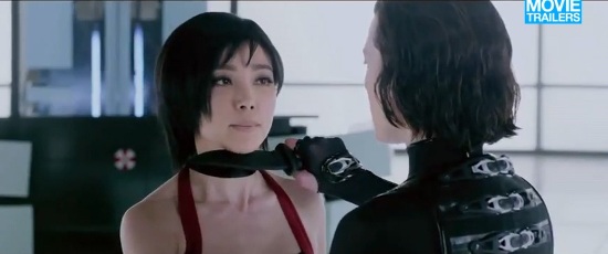 alice-suyt-ha-sat-ada-wong-trong-resident-evil-5